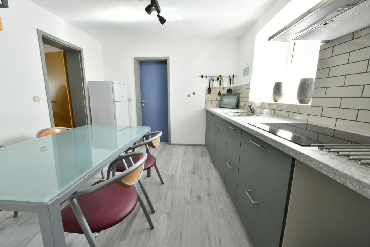 Um Die Ecke Apartment Manderscheid Exterior foto